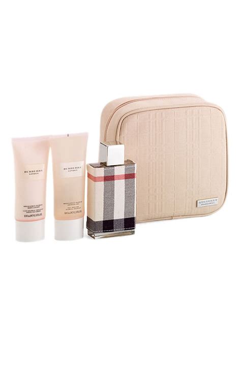 burberry classic gift set|Burberry face towel gift set.